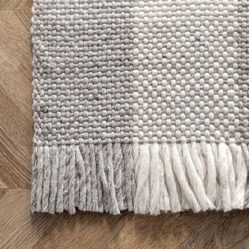 Nuloom Ellis Hand Woven Farmhouse Plaid Fringe Indoor Area Rug