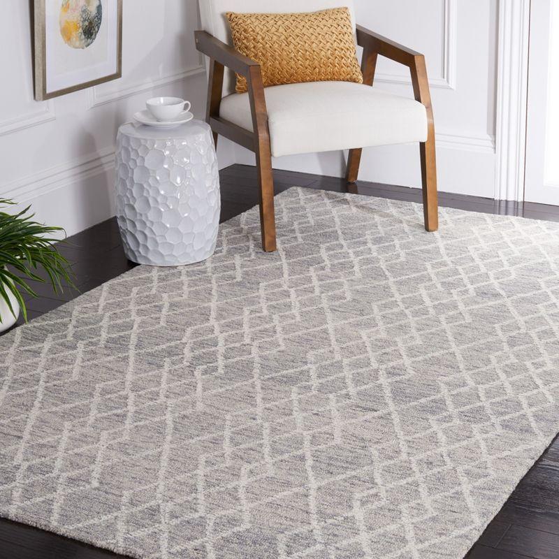 Metro MET994 Hand Tufted Area Rug  - Safavieh