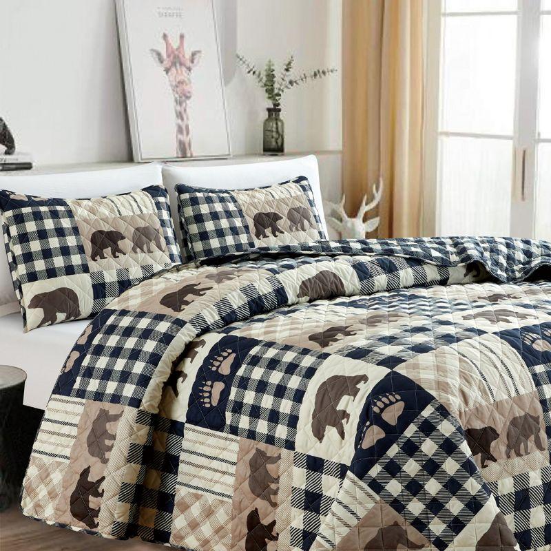 Market & Place Orson Bear Lodge Reversible Quilt Set