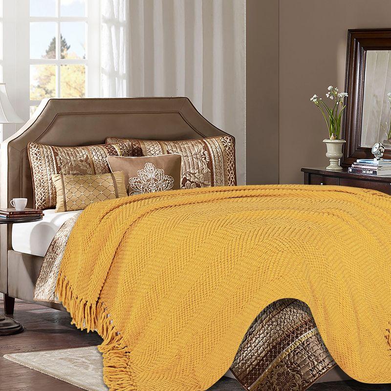 Chanasya Blanket