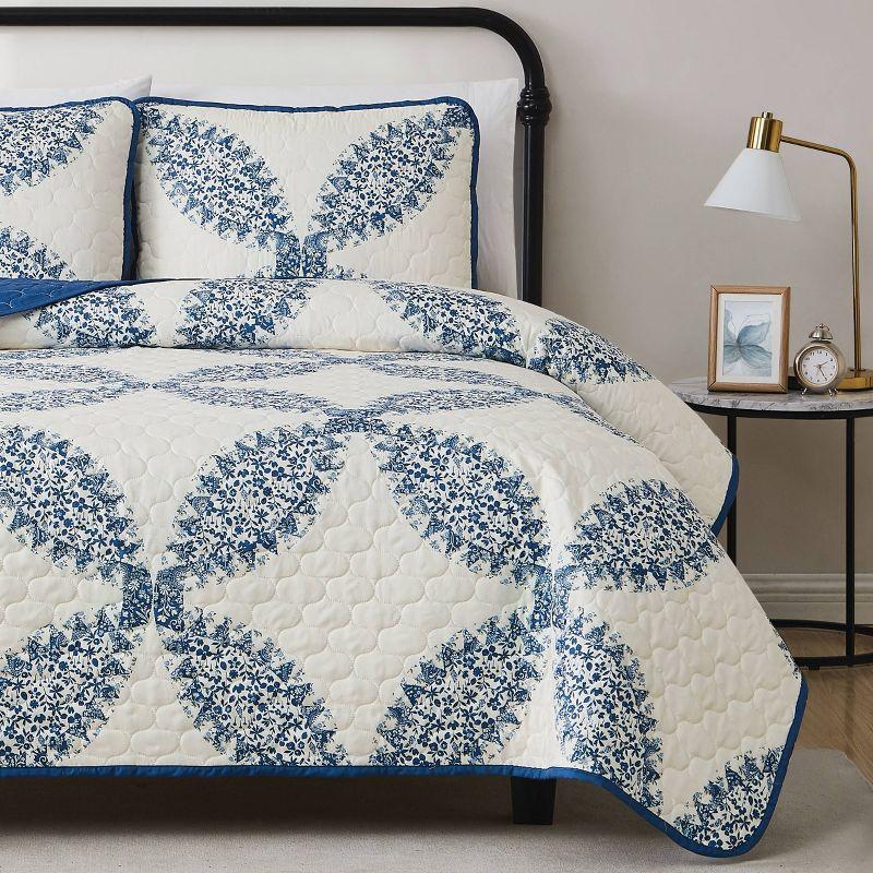 Cannon 2pc Twin/Twin Extra Long Abigail Quilt Bedding Set White/Blue: Microfiber, Paisley Pattern, Machine Washable