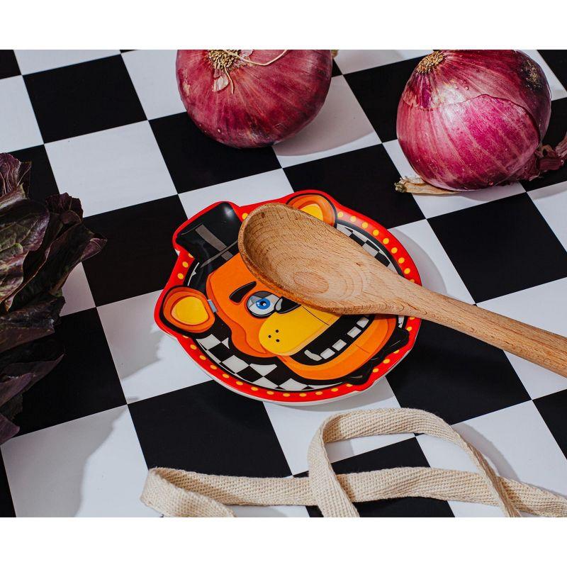 Silver Buffalo Five Nights At Freddy's Freddy Fazbear Ceramic Spoon Rest Dish