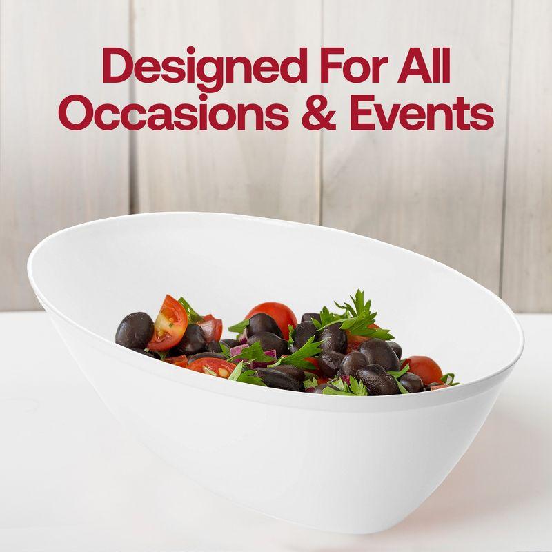 Smarty Had A Party 2 qt. White Oval Plastic Serving Bowls - 24 pcs