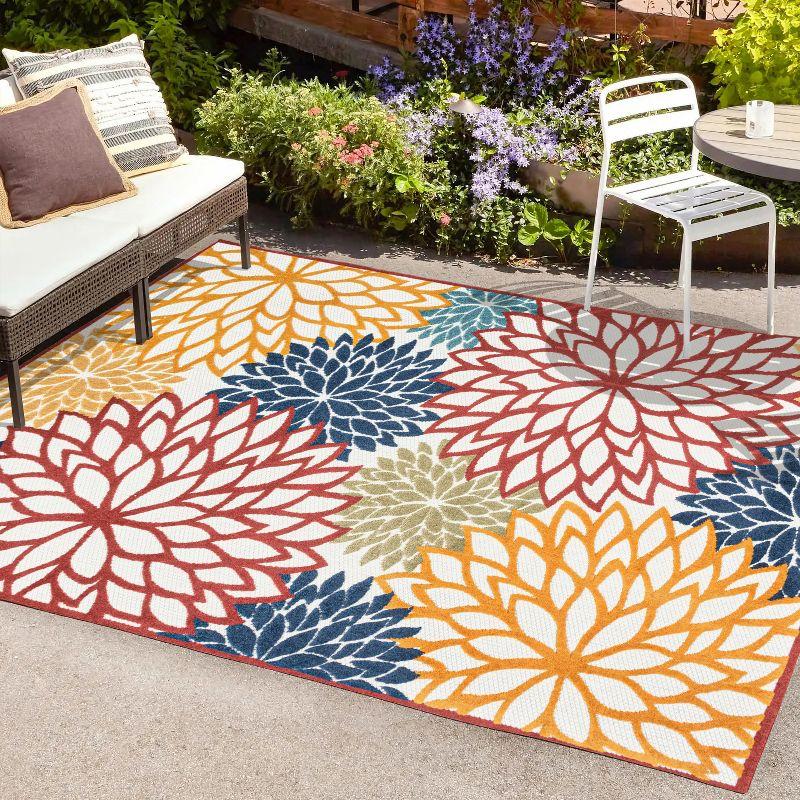 Minori Floral Indoor/Outdoor Runner Rug - JONATHAN Y