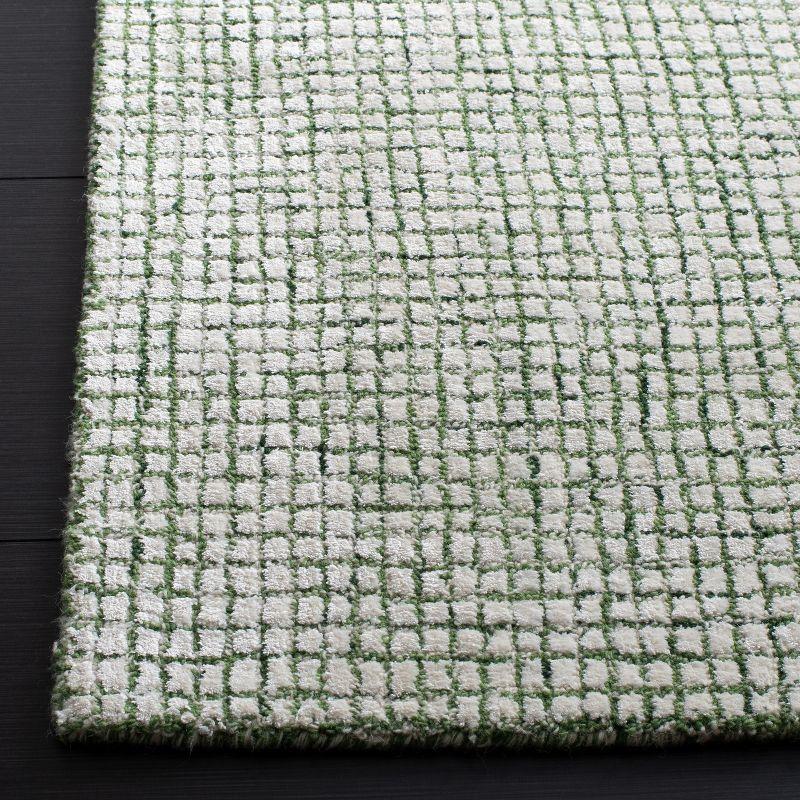 Handmade Off-White Abstract Wool 4' x 6' Area Rug