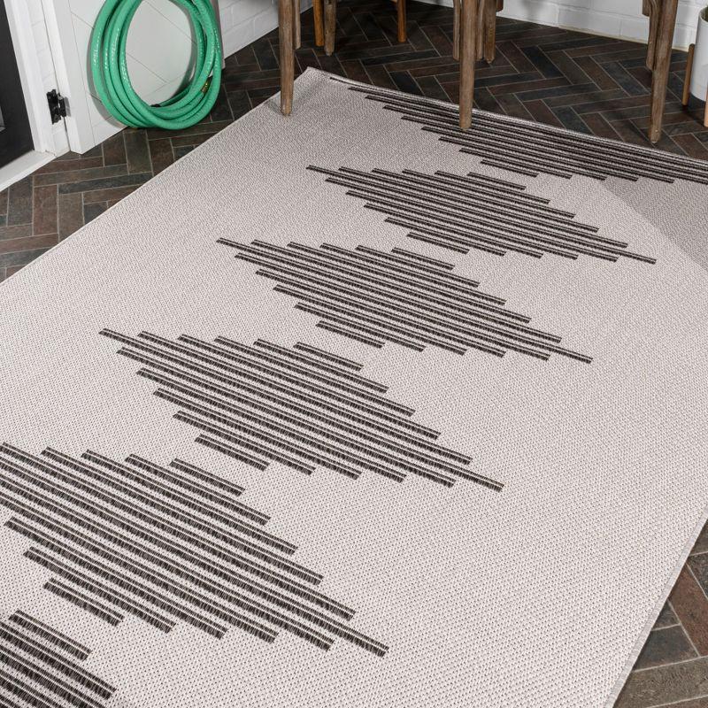 Mid-Century Diamond Stripe 8' x 10' Light Gray/Black Indoor/Outdoor Rug