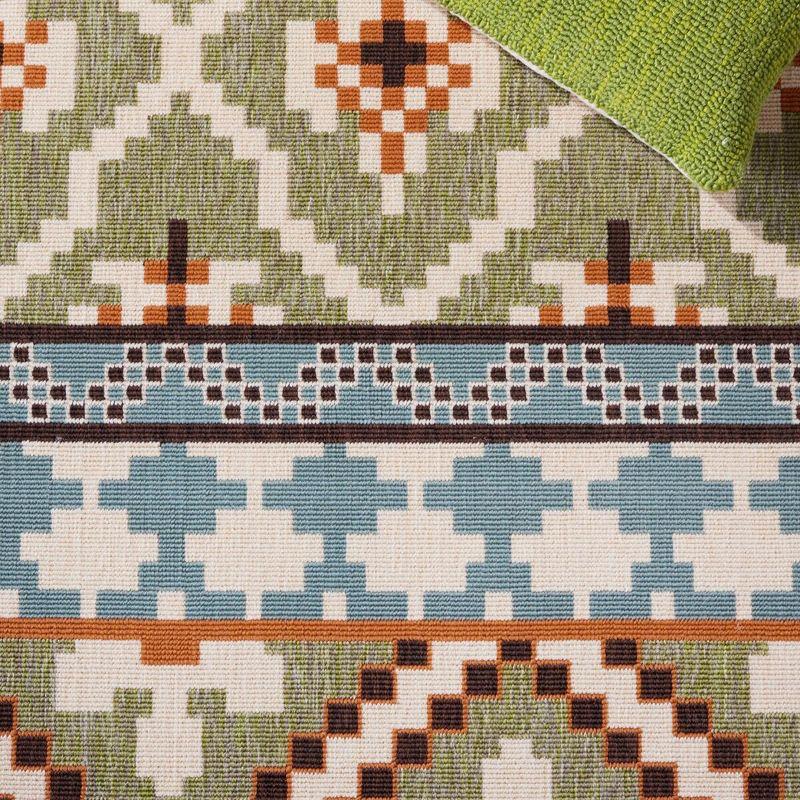 Veranda VER097 Power Loomed Indoor and Outdoor Area Rug - Green/Terracotta - 5'3"x7'7" - Safavieh.