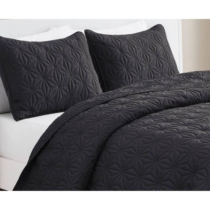 3pc Kaleidoscope Embossed Geometric Quilt Set - VCNY