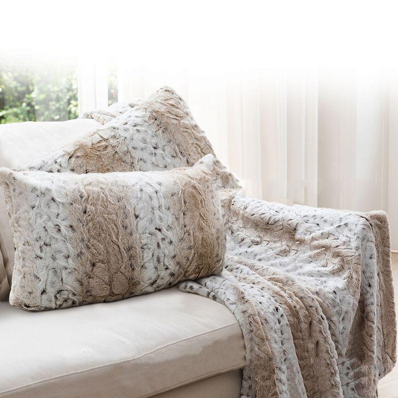 Snow Leopard Embossed Faux Fur Lumbar Throw Pillows Set