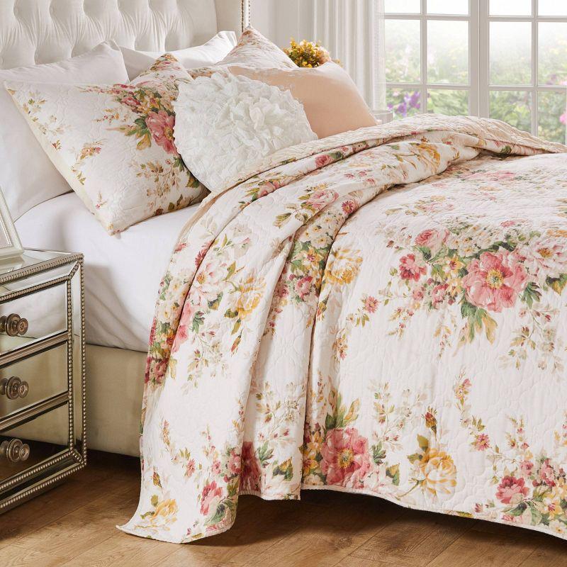 Full Pink Cotton Reversible Floral Quilt Set