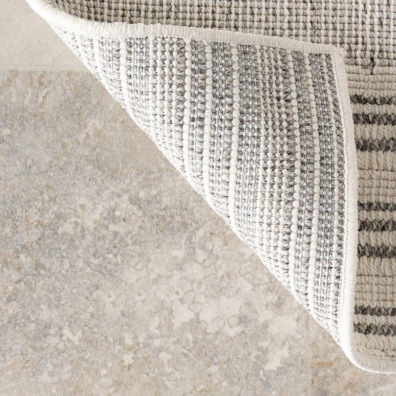 Nuloom Hannelore Trellis Indoor/Outdoor Area Rug