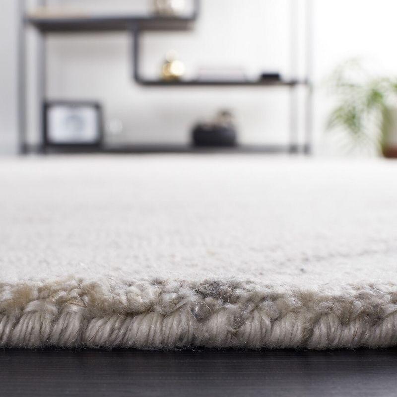 Abstract ABT148 Handmade Indoor Area Rug - Light Gray/Beige - 6' Round - Safavieh
