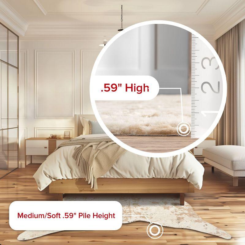 Nuloom Iraida Animal Print Shaped 4x5 Indoor Area Rug for Living Room Bedroom Dining Room Kitchen, Gold/Off White