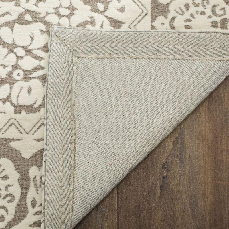 Marbella Light Grey and Ivory Hand-Tufted Wool Area Rug