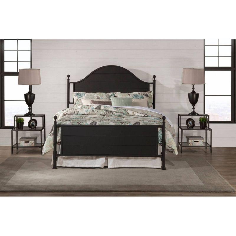 Cumberland Queen Metal Bed with Dramatic Arched Headboard in Black