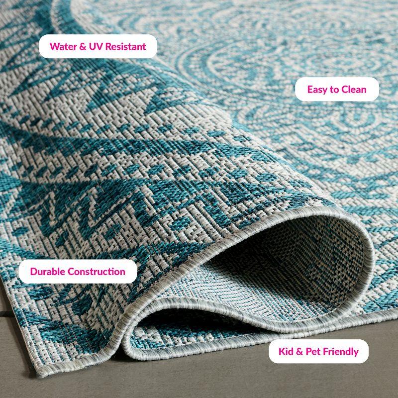 Courtyard CY8734 UV & Stain Resistant Non-Shedding Power Loomed Indoor/Outdoor Accent Rug - Light Grey/Teal - 4'x5'7" - Safavieh