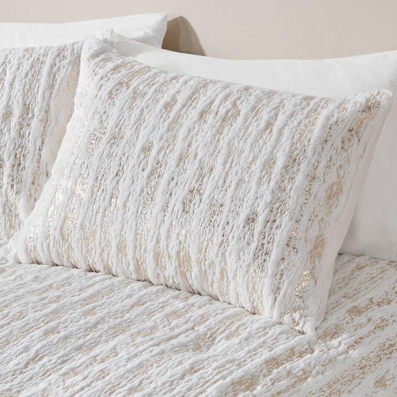 Metallic Print Faux Fur Comforter Set