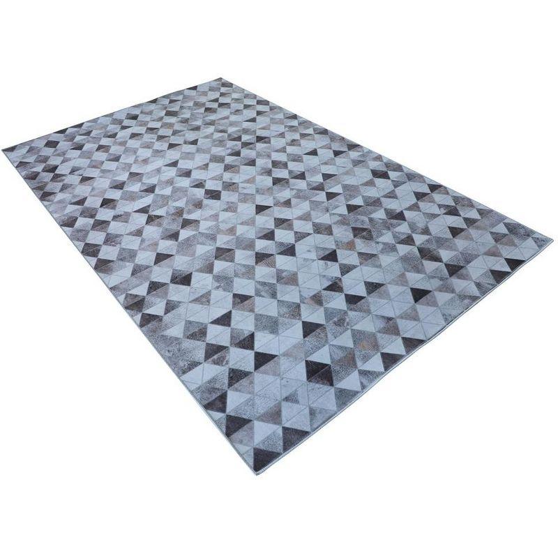 Diamond Mosaic Gray Faux Cowhide 4' x 6' Area Rug