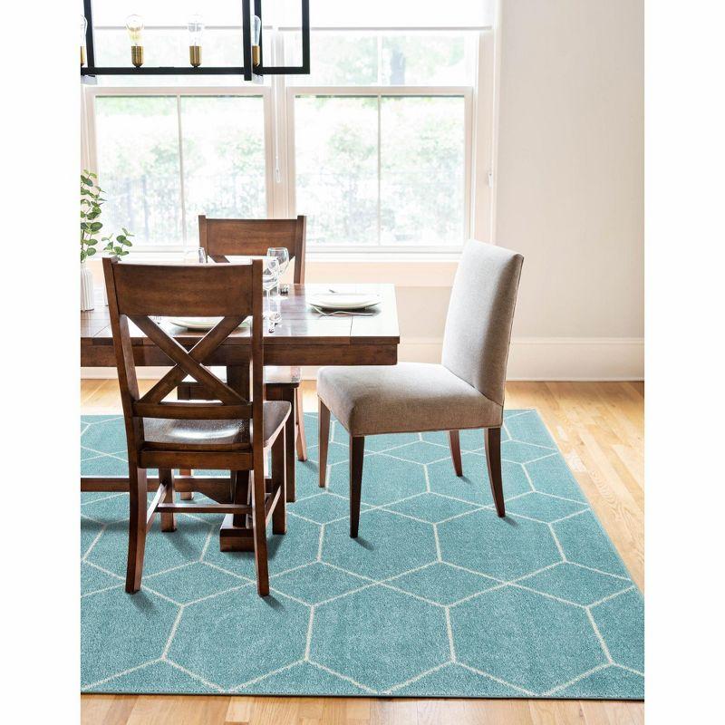 Light Blue Synthetic Trellis Geometric Area Rug 3' x 5'