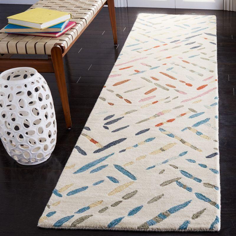 Charters Towers Abstract Handmade Tufted Wool Area Rug