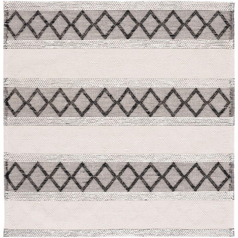 Artisan Beach House Black Hand-Tufted Wool Square Rug