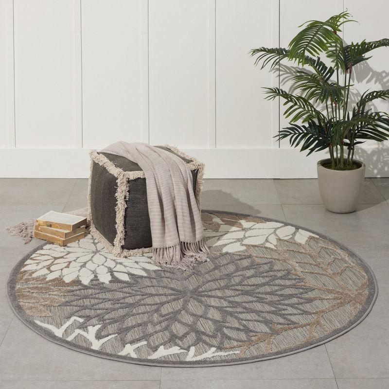 Nourison Aloha Floral Bloom Flatweave High-Low Indoor Outdoor Round Rug Natural 5'3" x 5'3"