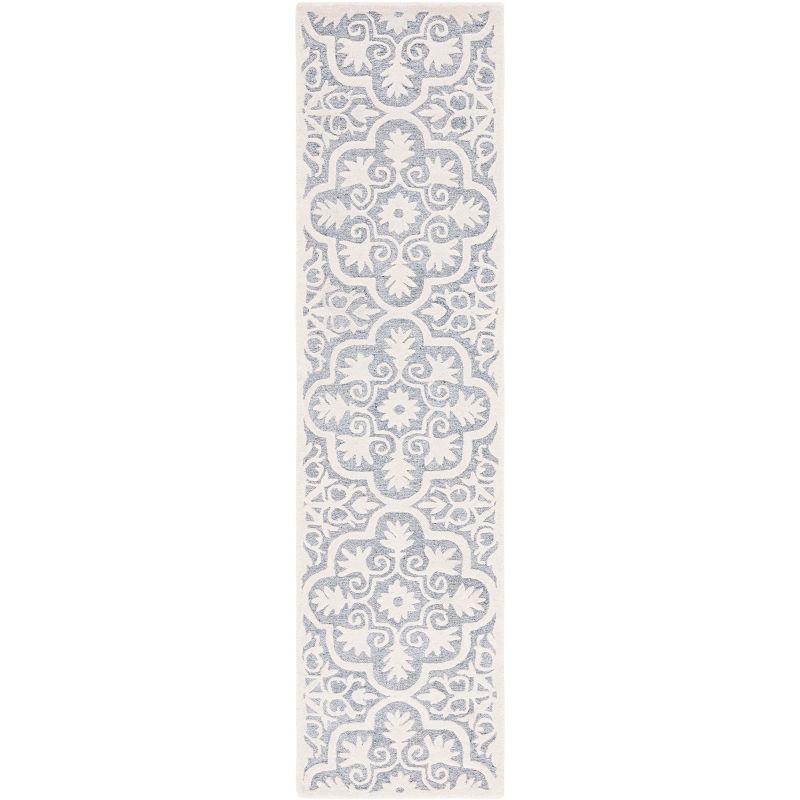 Metro MET859 Hand Tufted Area Rug  - Safavieh