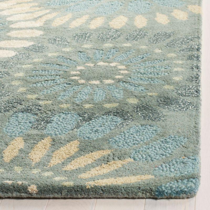 Country Charm Blue Floral Hand-Tufted Wool Rug - 3' x 5'