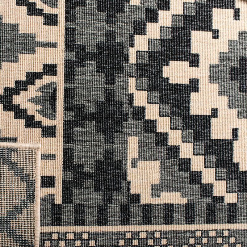 Veranda VER096 Power Loomed Indoor/Outdoor Area Rug  - Safavieh