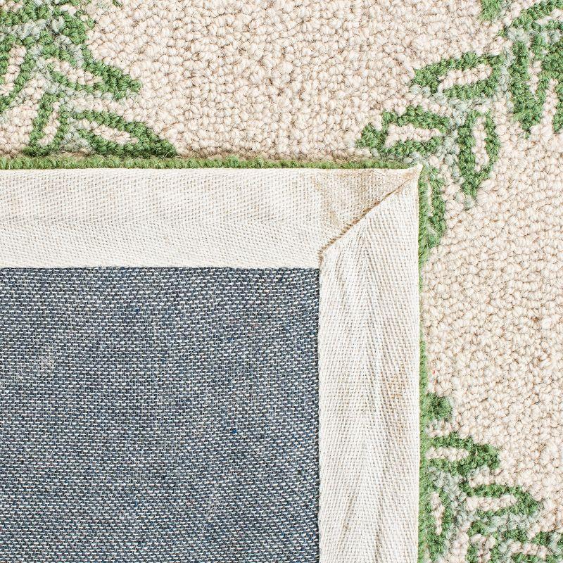 Chelsea HK230 Hand Hooked Runner Rug - Ivory/Light Green - 2'6"x12' - Safavieh.