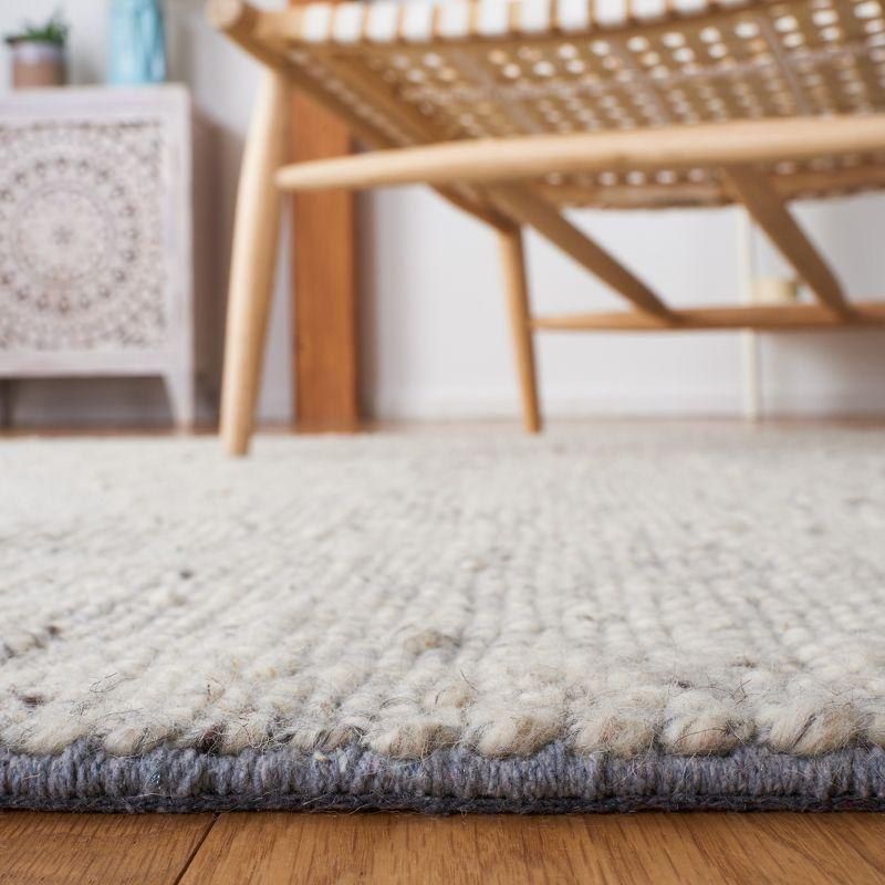 Vermont VRM701 Hand Loomed Runner Rug - Ivory/Grey - 2'3"x8' - Safavieh.