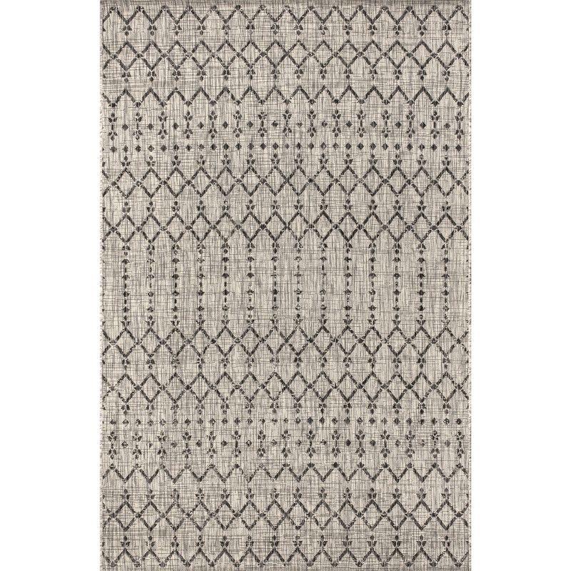 5'x8' Ourika Moroccan Geometric Textured Weave Indoor/Outdoor Area Rug, Light Gray/Black - JONATHAN Y