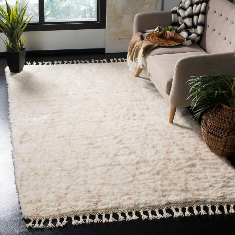 Ivory Hand-Tufted Wool Shag Area Rug - 5' x 8'