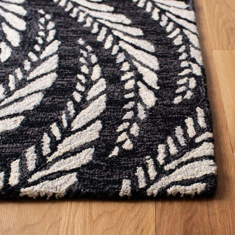 Handmade Charcoal and Ivory Wool Tufted 4' x 6' Area Rug