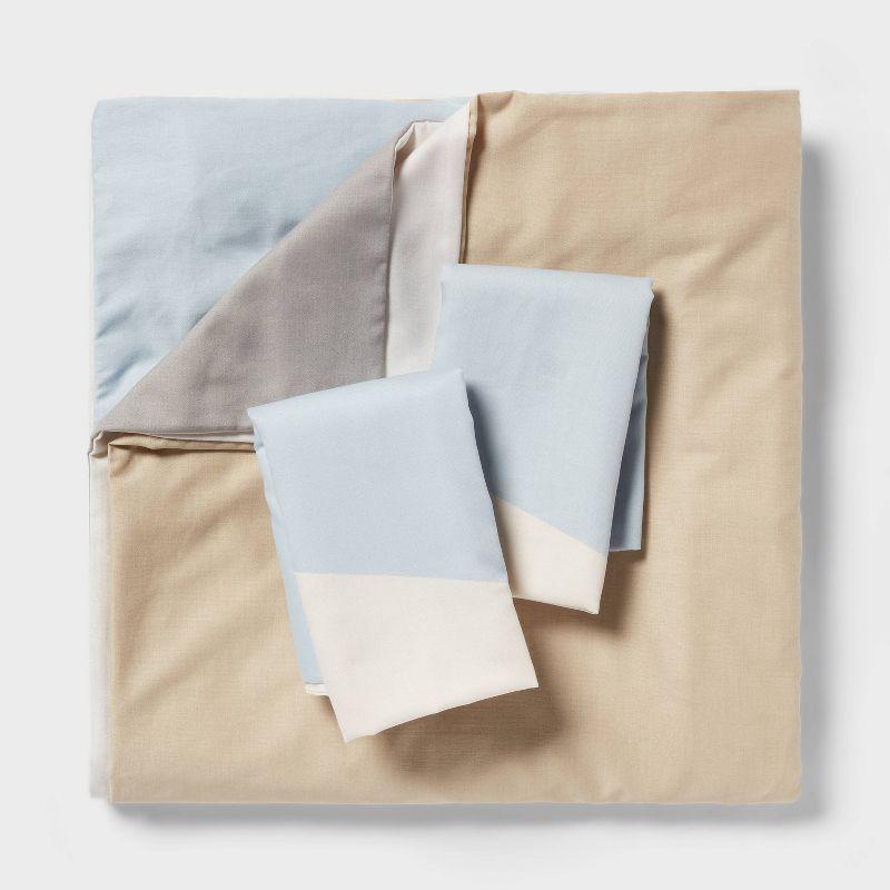 Twin/Twin Extra Long Cotton Blend Sateen Duvet Cover and Sham Set Ivory/Light Blue/Khaki Geo - Room Essentials™: 225 Thread Count