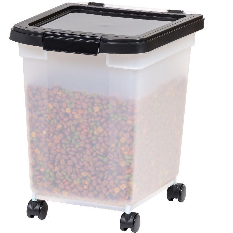 IRIS USA, Inc. Plastic Food Storage Container