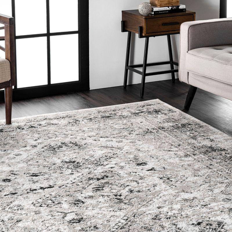 Nuloom Madisson Medallion 2x8 Runner Indoor Area Rug for Living Room Bedroom Dining Room Entryway Hallway Kitchen, Grey/Ivory