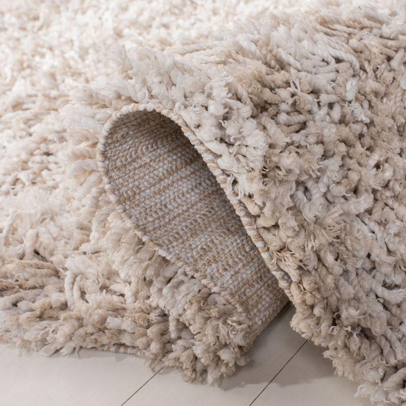 Rio Shag SG960 Hand Loomed Indoor Accent Rug - Beige/Ivory - 3'x5' - Safavieh