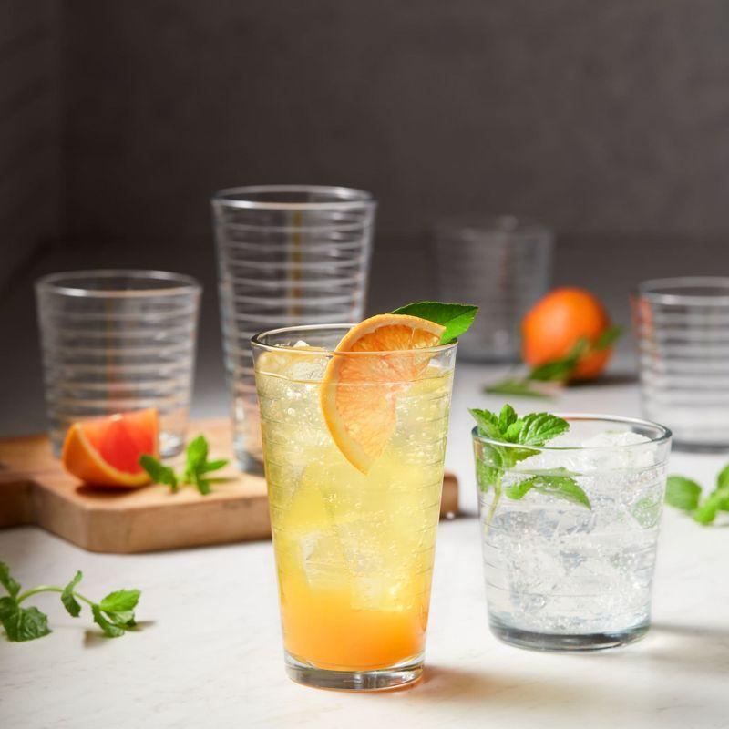 Textiles Hub Hoops 16-Piece Tumbler And Rocks Glass Set