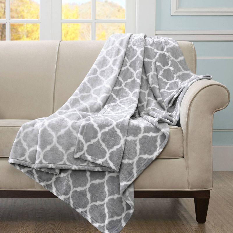 Ogee Oversized Throw