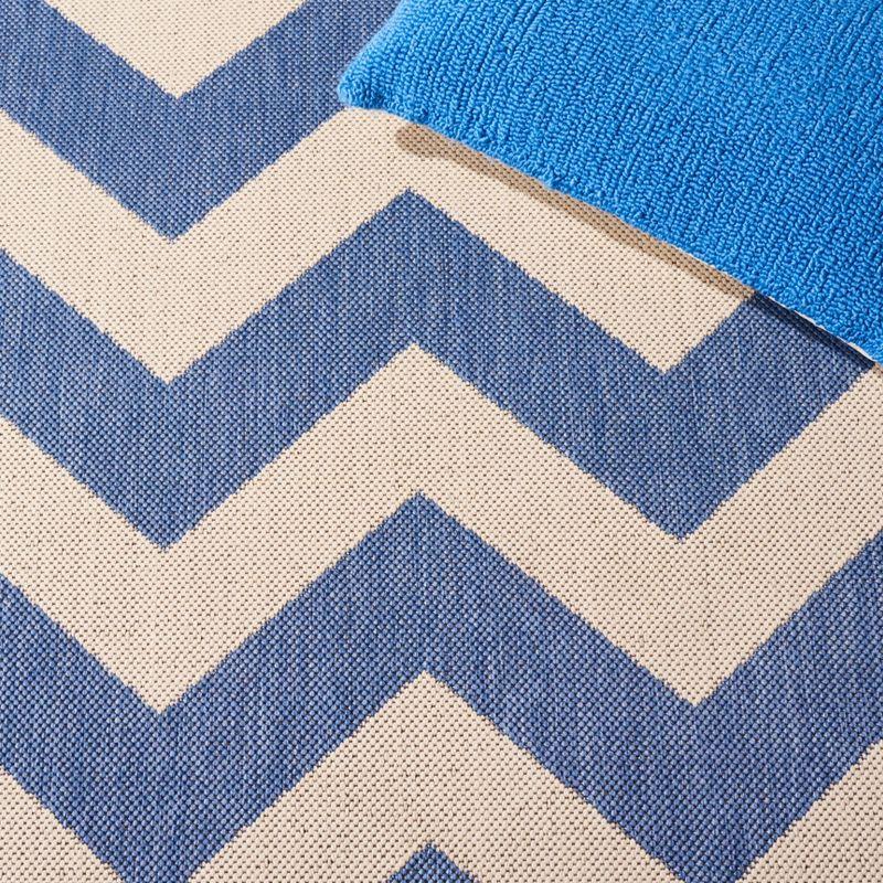 Reversible Chevron Flat-Woven Indoor/Outdoor Rug 5' x 7', Blue/Beige