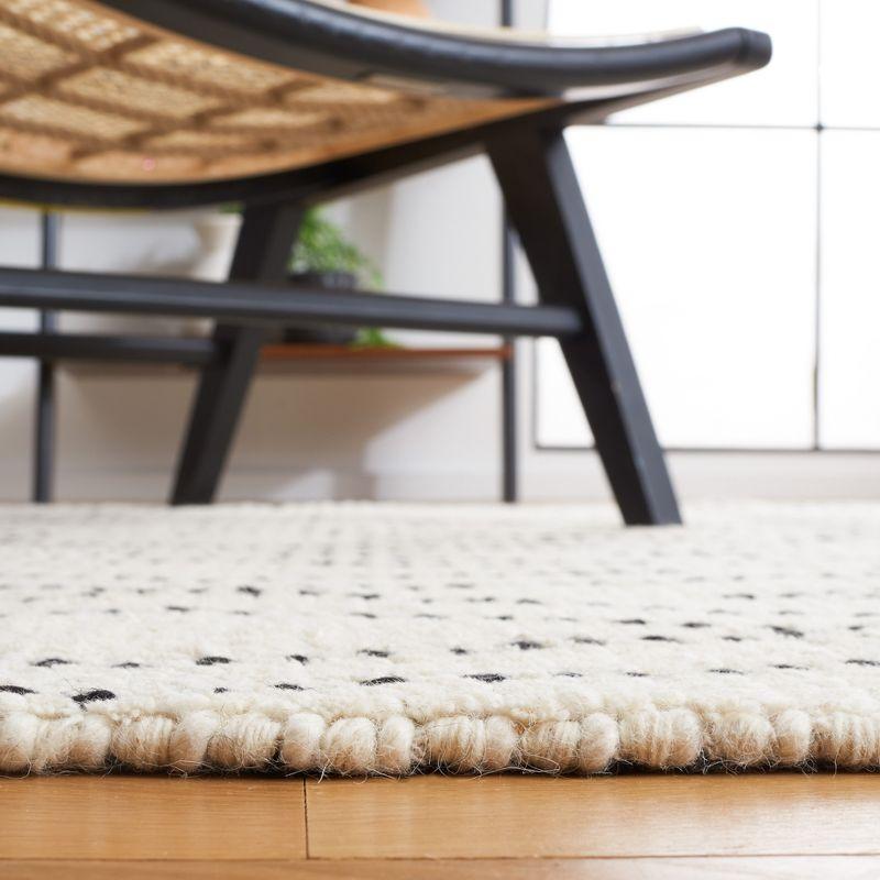 Casablanca CSB491 Hand Woven Area Rug - Ivory/Black - 8'x10' - Safavieh.