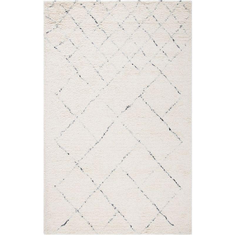 Casablanca CSB914 Hand Tufted Area Rug - Ivory/Black - 8'x10' - Safavieh.