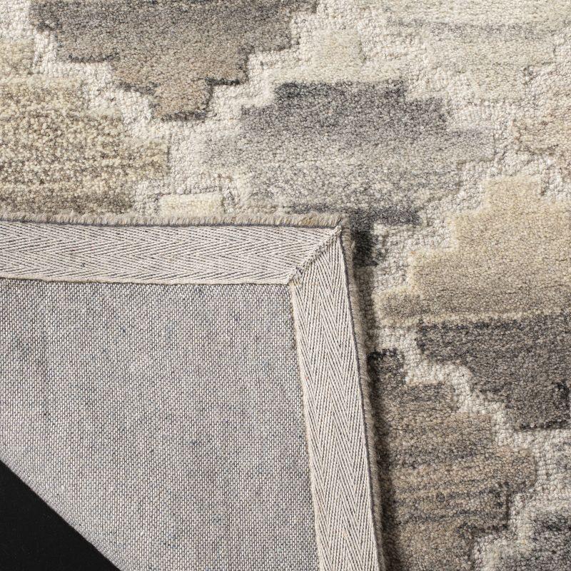 Wyndham WYD803 Hand Tufted Indoor Area Rug - Grey/Taupe - 5'x8' - Safavieh