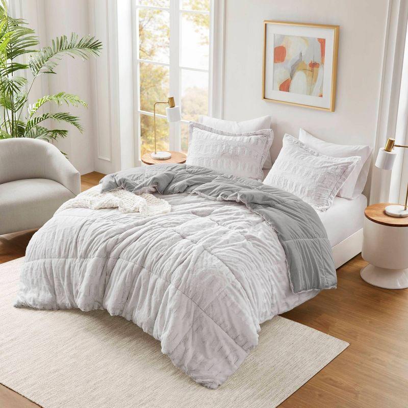 Gia Back Print Long Fur Comforter Mini Set