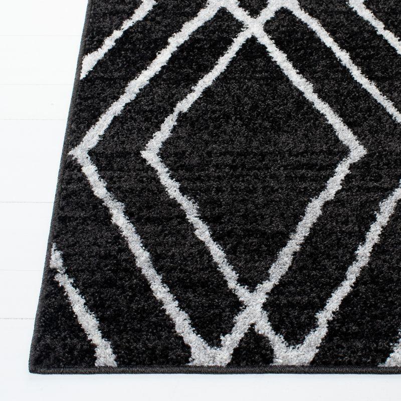 Adirondack Gray and Ivory Square Synthetic Area Rug