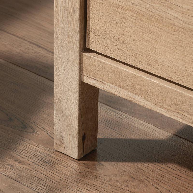 Oglesby 55.827'' W 6 - Drawer Dresser