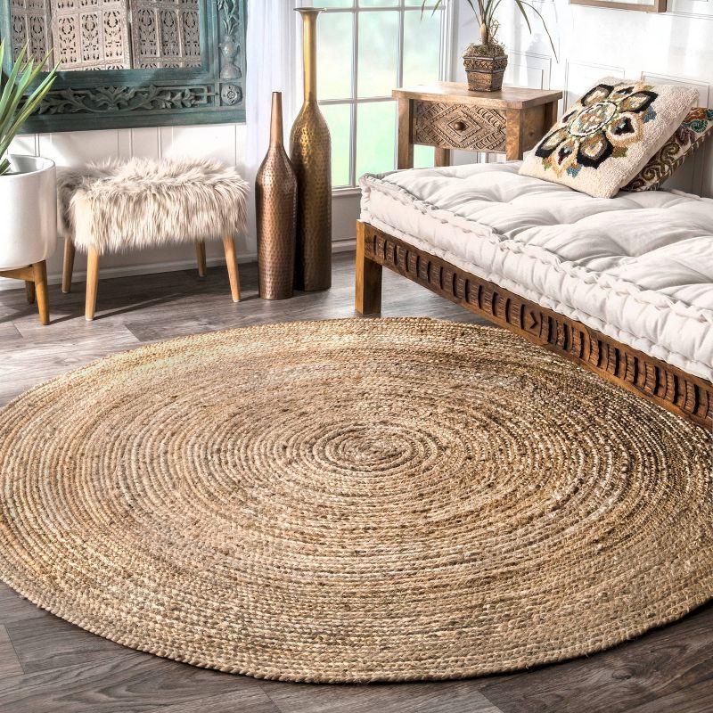 Natural Braided Handwoven Jute 6' Round Area Rug