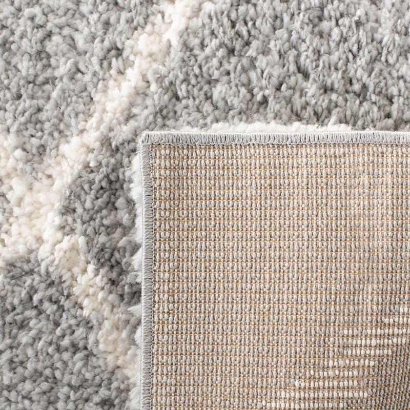 Parma Shag PMA515 Power Loomed Indoor Area Rug - 5'3"x5'3" - Grey/Cream - Safavieh