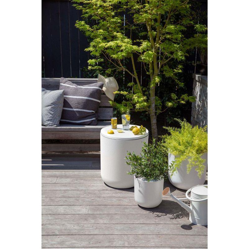Veradek Kona Round Plastic Outdoor Side Table